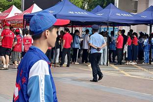 天空记者：伊布将在夏窗转会中发挥作用 现在无法确定皮奥利未来